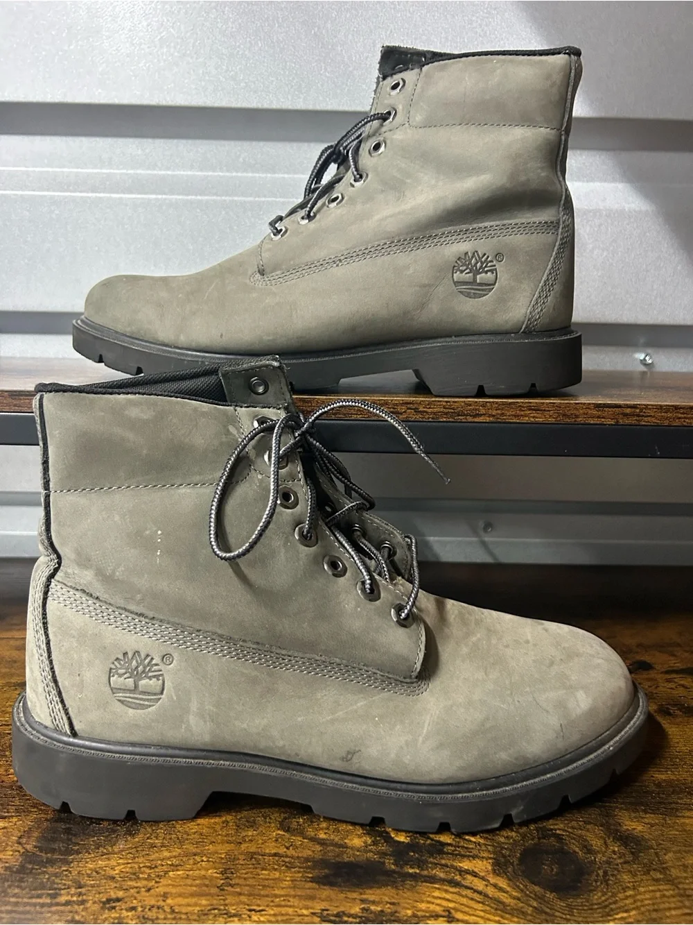 Timberland Men's 6-In Basic Waterproof Boots Medium Grey Nubuck TB0A111F Sz 9